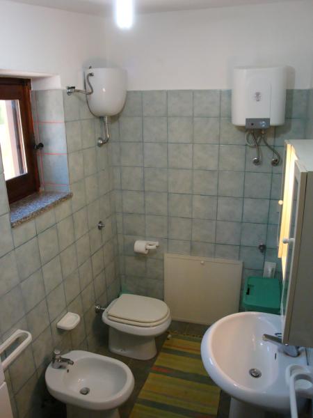 foto 4 Alquiler vacacional entre particulares Cardedu appartement Cerdea Ogliastra (provincia de) cuarto de bao