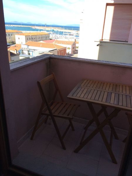 foto 6 Alquiler vacacional entre particulares Porto Torres appartement Cerdea Sassari (provincia de) Terraza 1