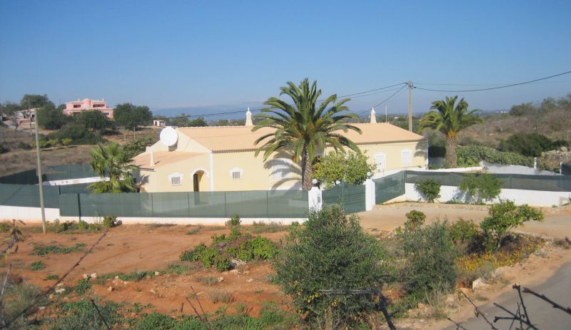 foto 1 Alquiler vacacional entre particulares Armao de Pera villa Algarve  Vistas exteriores del alojamiento