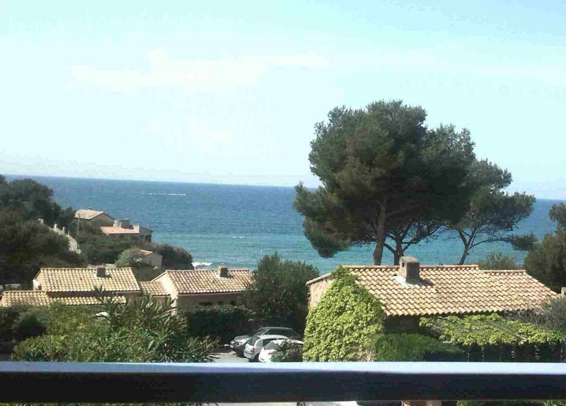 foto 3 Alquiler vacacional entre particulares Sanary-sur-Mer appartement Provenza-Alpes-Costa Azul Var Vistas desde la terraza