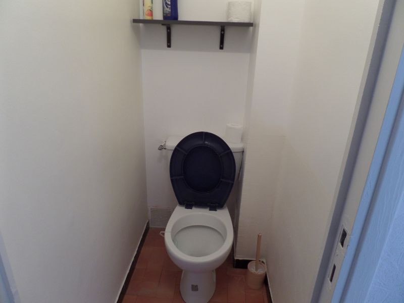 foto 5 Alquiler vacacional entre particulares Narbonne plage appartement Languedoc-Roselln Aude WC separado