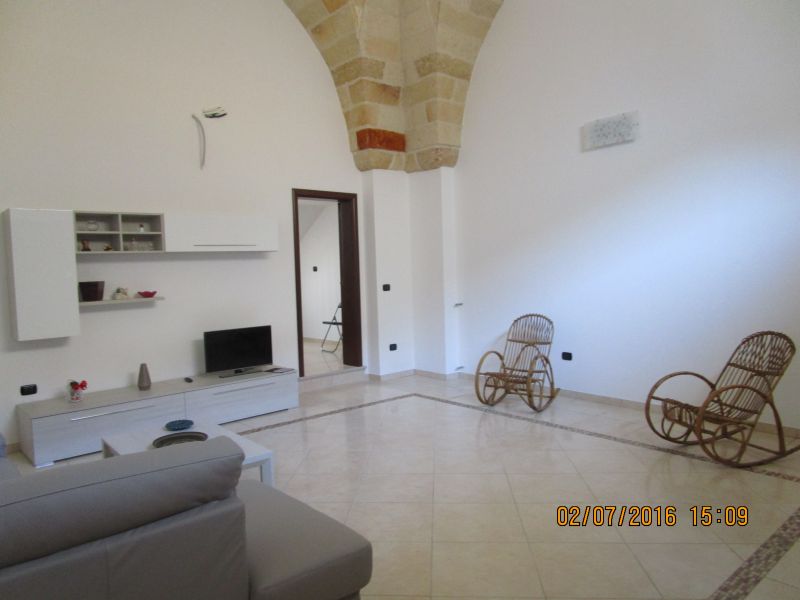 foto 2 Alquiler vacacional entre particulares Porto Cesareo appartement Apulia Lecce (provincia de) Sala de estar