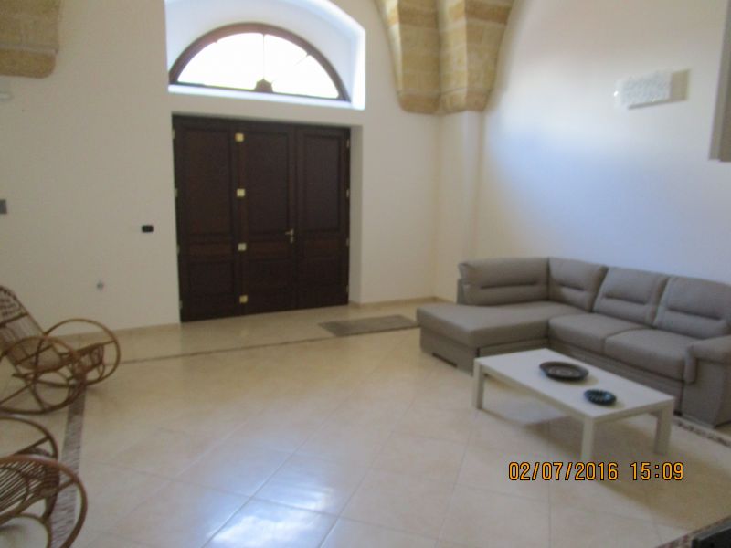 foto 3 Alquiler vacacional entre particulares Porto Cesareo appartement Apulia Lecce (provincia de) Sala de estar