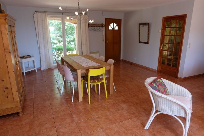 foto 7 Alquiler vacacional entre particulares Pzenas villa Languedoc-Roselln Hrault Comedor