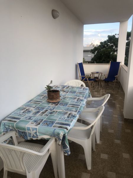 foto 7 Alquiler vacacional entre particulares Lido Marini appartement Apulia  Veranda (Porche) 1