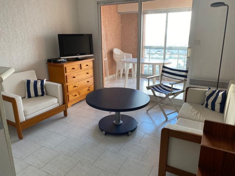 foto 4 Alquiler vacacional entre particulares Six Fours Les Plages appartement Provenza-Alpes-Costa Azul Var Sala de estar