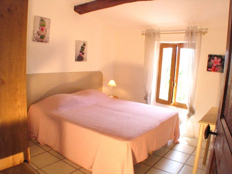 foto 2 Alquiler vacacional entre particulares Apt gite Provenza-Alpes-Costa Azul Vaucluse dormitorio 1