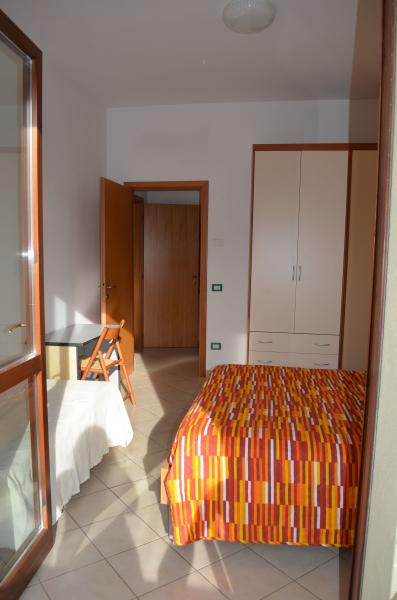 foto 5 Alquiler vacacional entre particulares Bellaria Igea Marina appartement Emilia-Romaa Rmini (provincia de) dormitorio