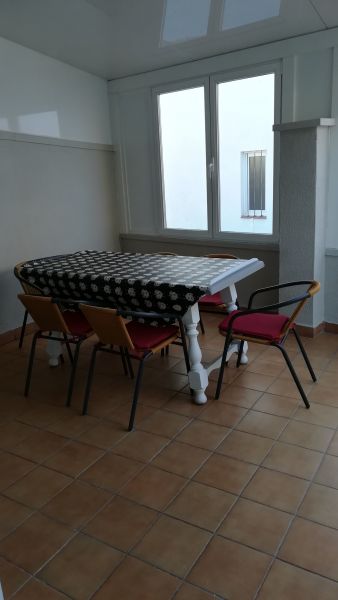 foto 3 Alquiler vacacional entre particulares Rosas appartement Catalua  Comedor