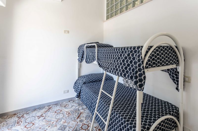 foto 11 Alquiler vacacional entre particulares Ugento - Torre San Giovanni villa   dormitorio 2
