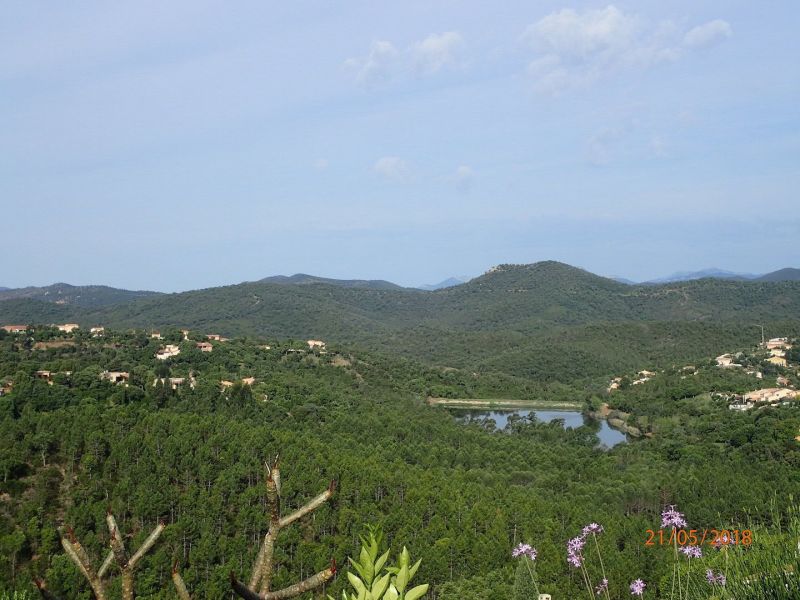 foto 4 Alquiler vacacional entre particulares La Londe-les-Maures maison Provenza-Alpes-Costa Azul Var Vistas desde la terraza