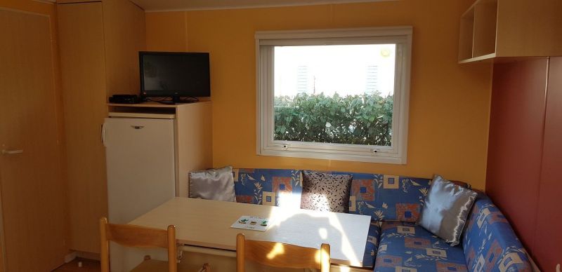 foto 4 Alquiler vacacional entre particulares La Cotinire mobilhome Poitou-Charentes Charente-Maritime Sala de estar