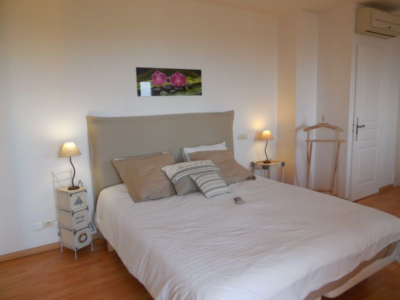 foto 12 Alquiler vacacional entre particulares La Londe-les-Maures villa Provenza-Alpes-Costa Azul Var dormitorio 1