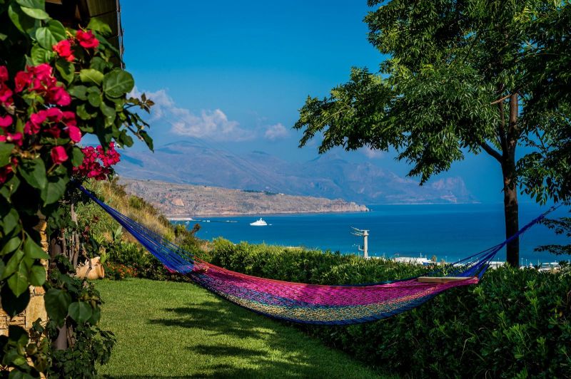 foto 6 Alquiler vacacional entre particulares Castellammare del Golfo villa Sicilia  Vistas desde la terraza