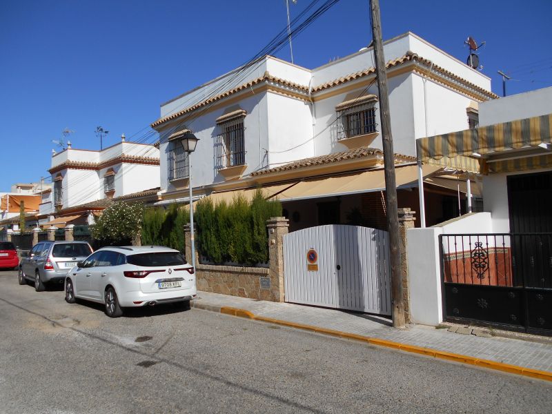 foto 3 Alquiler vacacional entre particulares Chipiona appartement Andaluca Cdiz (provincia de) Vistas exteriores del alojamiento