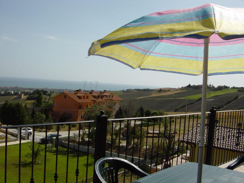 foto 5 Alquiler vacacional entre particulares Pesaro appartement Marcas Pesaro Urbino (provincia de) Vistas desde la terraza